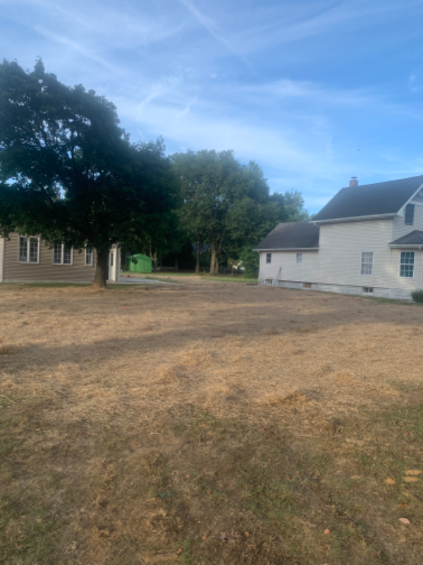 1319 Winslow Rd - Photo 2 of 8