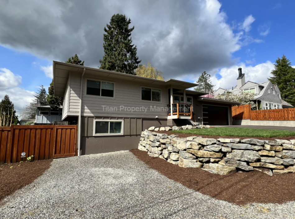 15411 Southeast Linden Lane - Photo 3 of 24