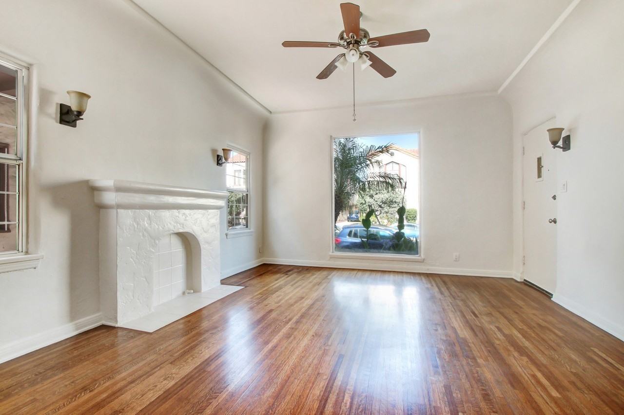 Curson - Photo 7 of 23