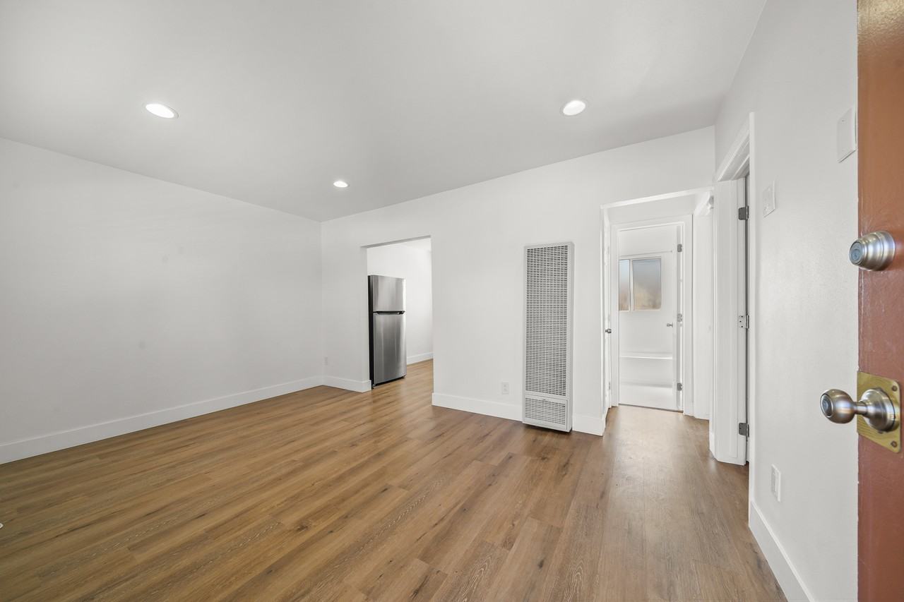 Candlewood Apartments - Photo 3 of 12