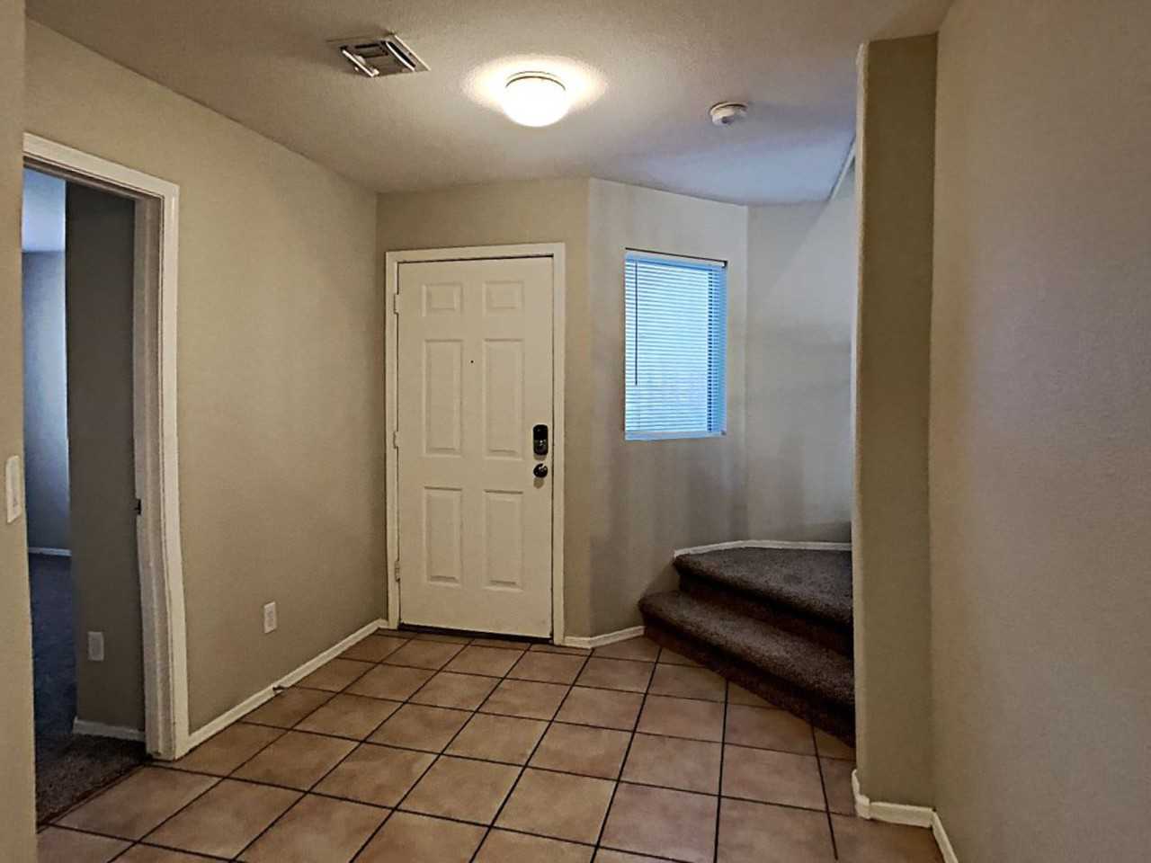 10234 E Diamond Ave - Photo 2 of 18
