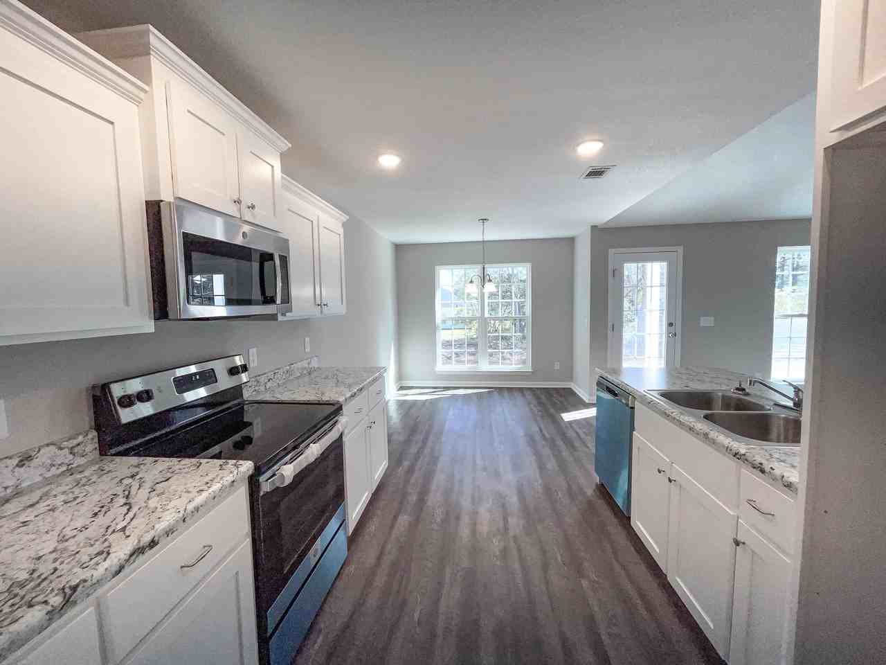 354 S Bridgeport Dr #1 - Photo 7 of 20