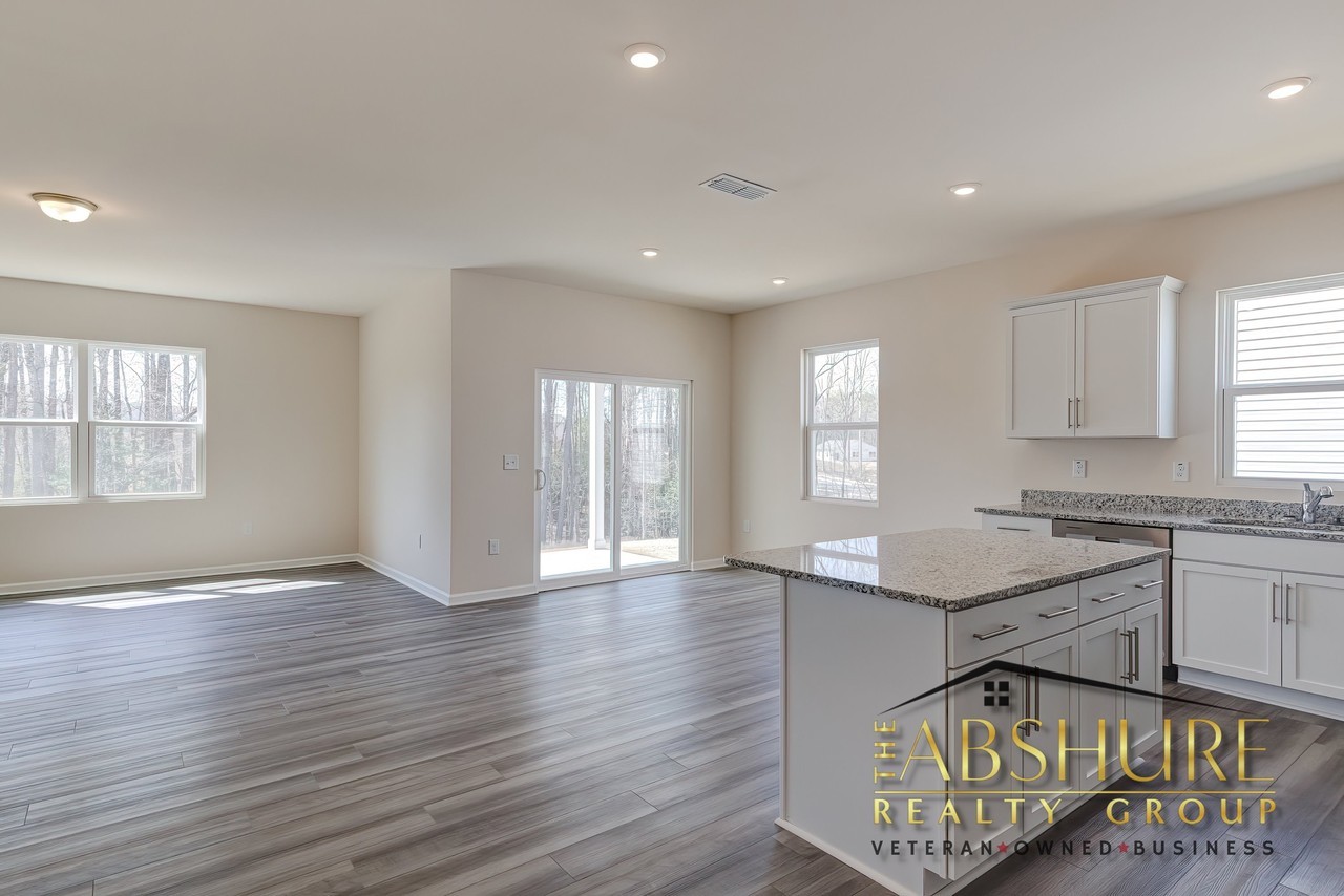 3512 Arctic Brook St #1 - Photo 4 of 42