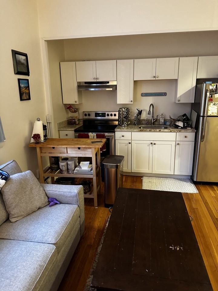 202 Saint Paul St #12 - Photo 4 of 17