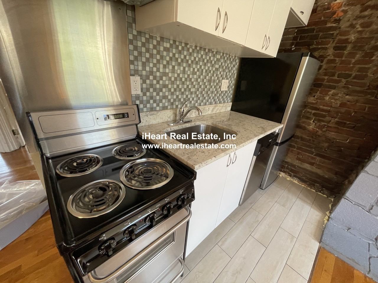 Grove St #5 - Photo 4 of 13