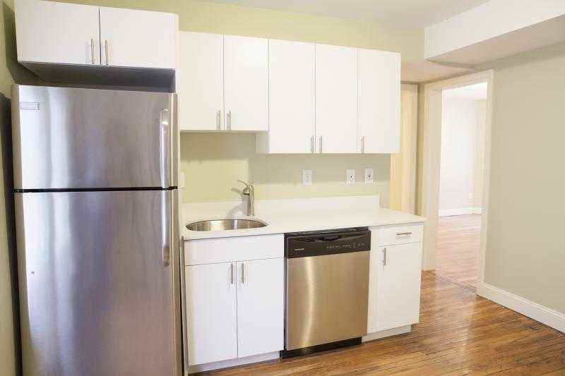 Washington St - Photo 2 of 8