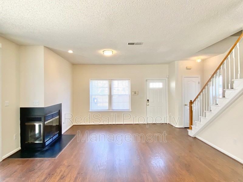 129 Watson Dr - Photo 3 of 25
