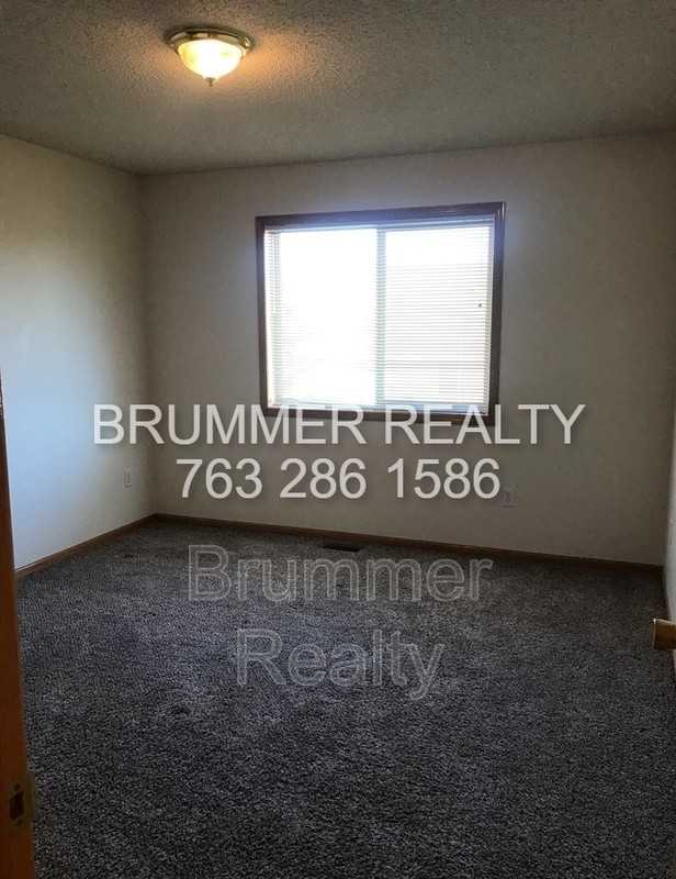5547 154th Ter Nw - Photo 3 of 34