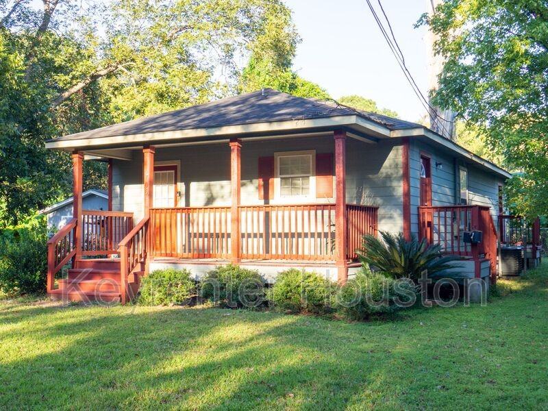 5706 Tuskegee St - Photo 2 of 12