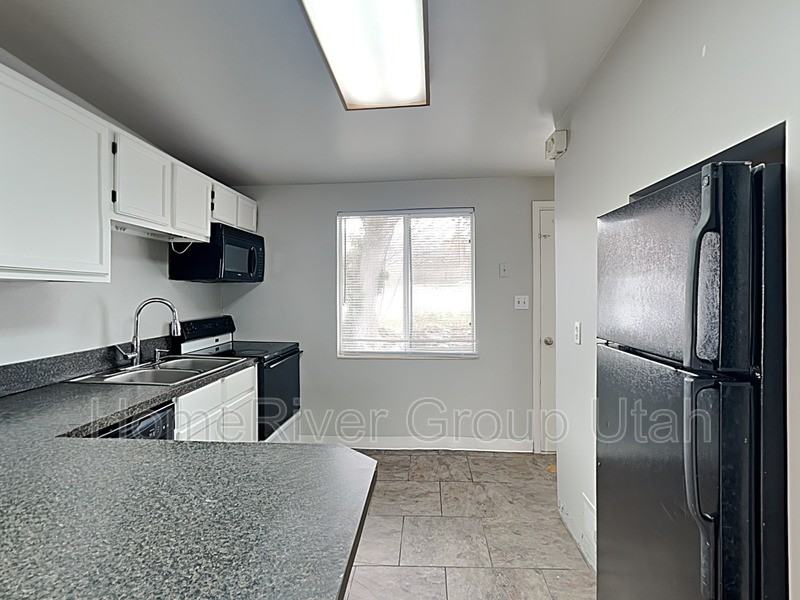 2523 Sw - Photo 5 of 20