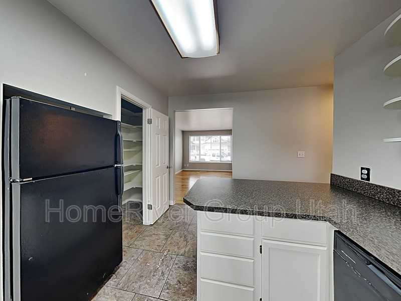 2523 Sw - Photo 6 of 20