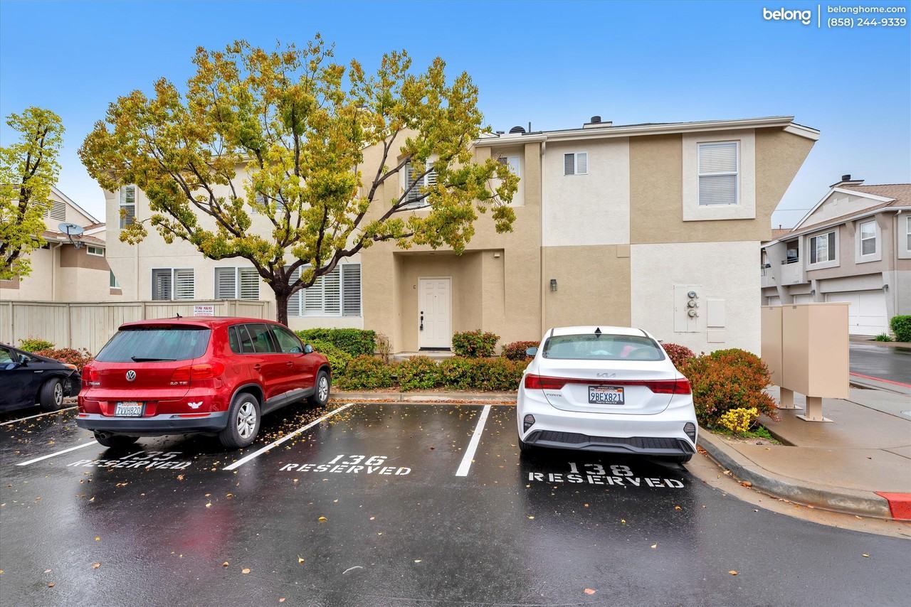 11865 Spruce Run Dr #C - Photo 2 of 38