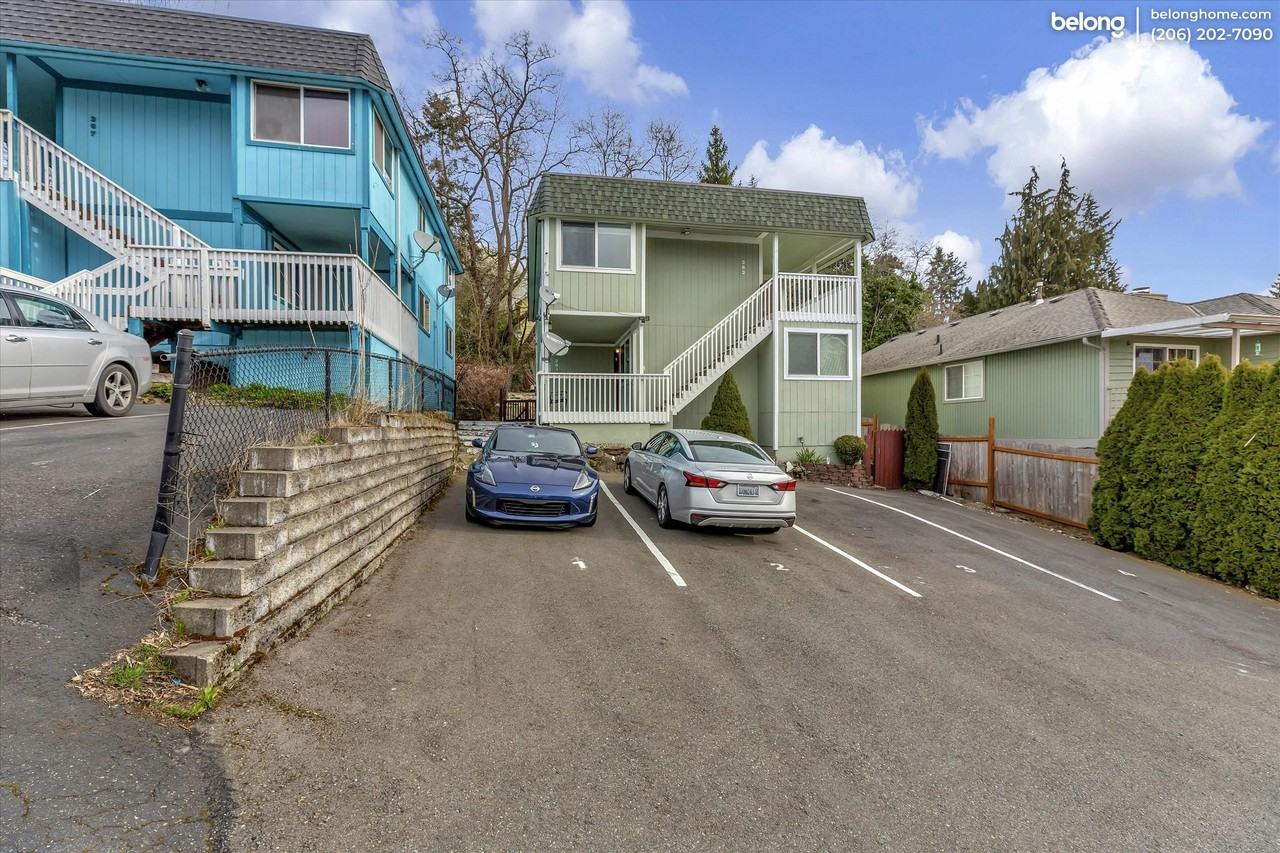 361 Earlington Ave Sw - Photo 2 of 17