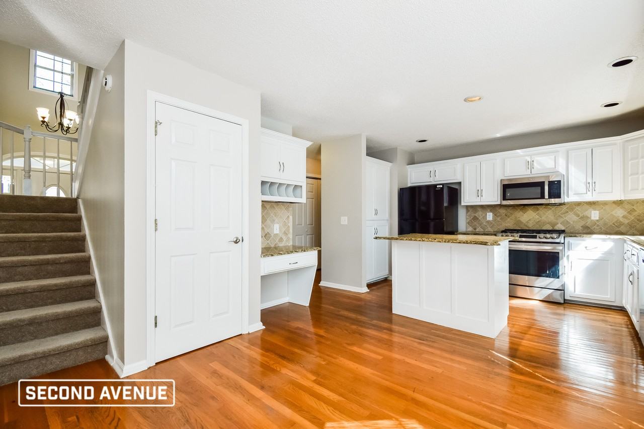 85 Glenridge Dr - Photo 2 of 16