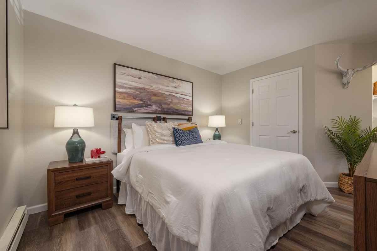 501 W Zia Rd - Photo 3 of 15