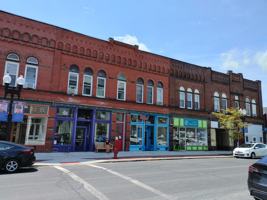featured image of 39 1/2 West Columbus StreetApt. A #A
