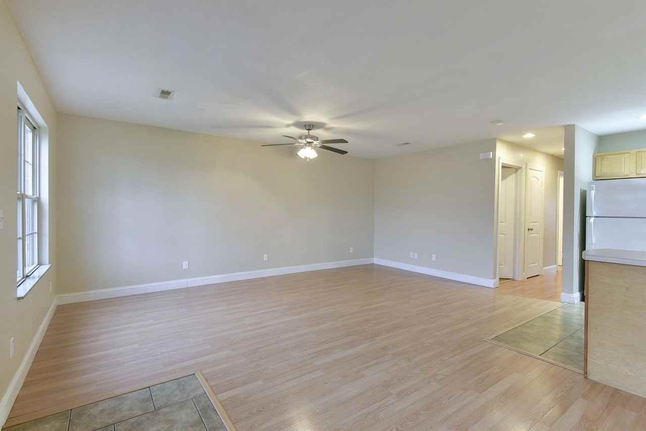 516 E 7th St #516E7 - Photo 2 of 21