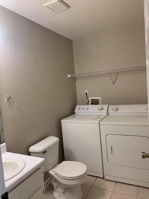 119 Commons Drive - Photo 3 of 13