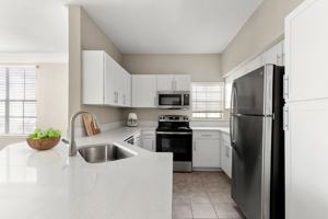 featured image of 13300 Colony Square Dr