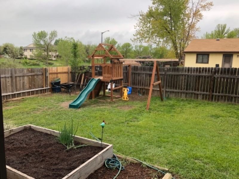 677 Vera Ct - Photo 5 of 7