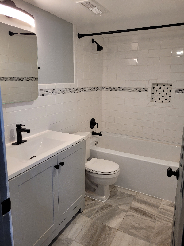 3237 Ivanhoe Ave #4 - Photo 2 of 13