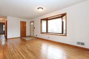 featured image of 8139 Clinton Ave S #1