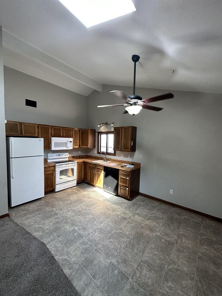 2022 31st Street Rd #1 - Photo 2 of 10