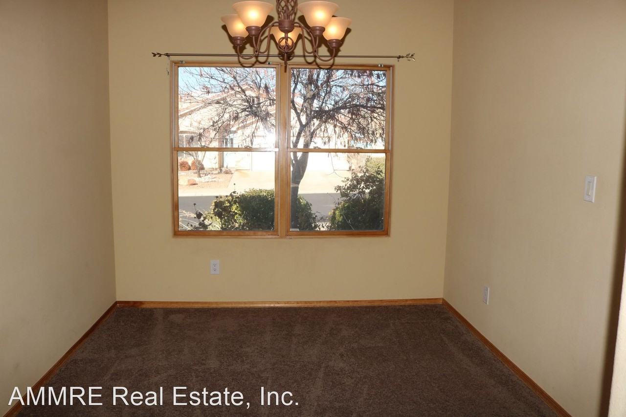 9200 Apache Pine Way Ne - Photo 2 of 35