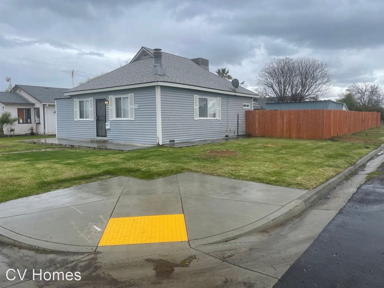 5940 Daniels Ave - Photo 2 of 28