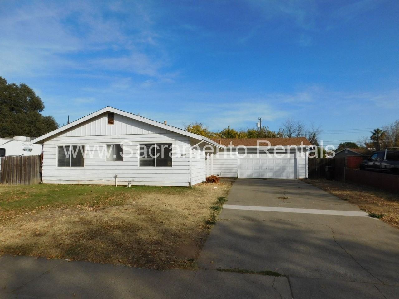 3427 Virgo St - Photo 2 of 23