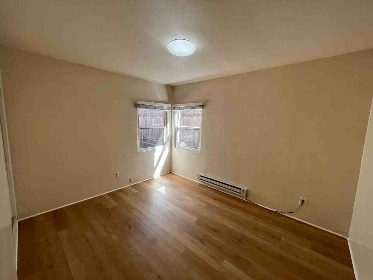 4527 College Way - Photo 2 of 15