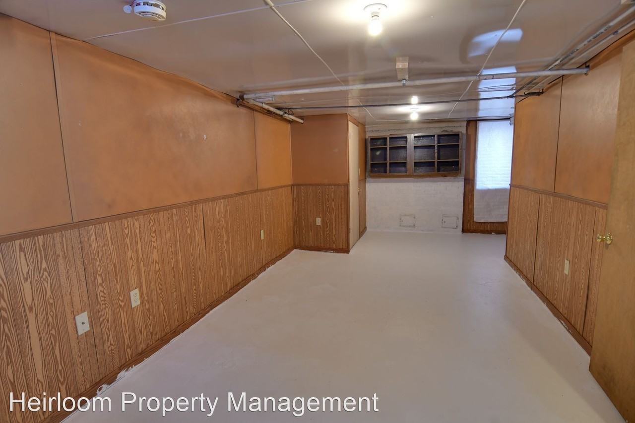 2001 E 9th St - Photo 3 of 18