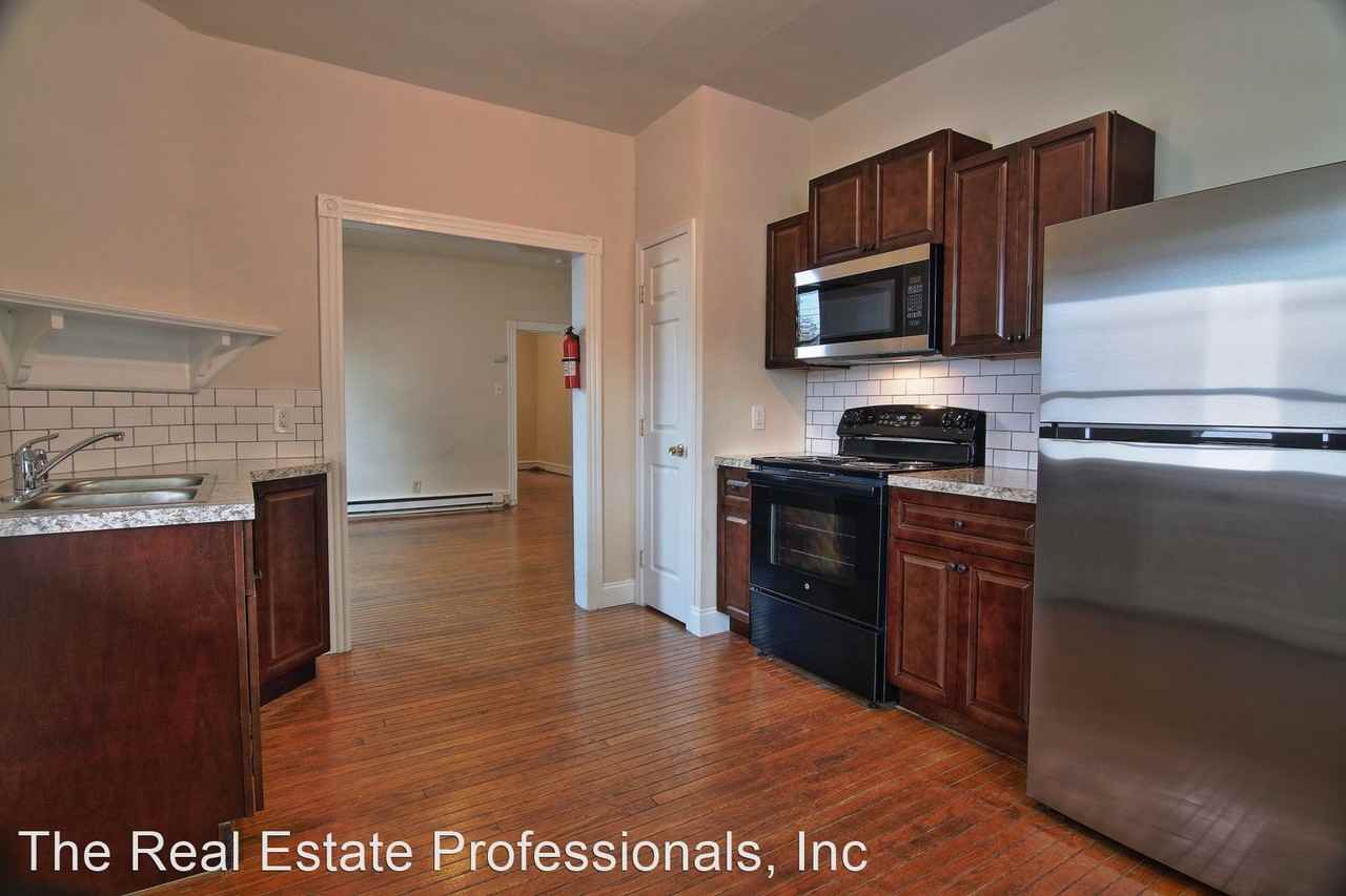 409/413/421/423 W 2nd St - Photo 2 of 17