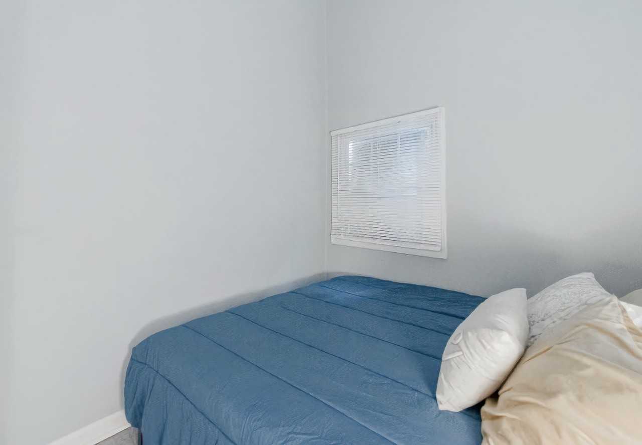 Mayson Turner Rd Nw - Photo 4 of 5