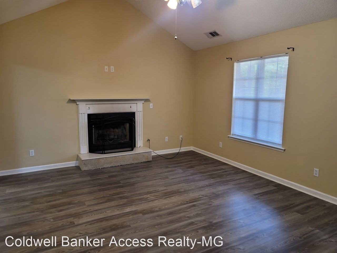 116 Carnaby St - Photo 2 of 13