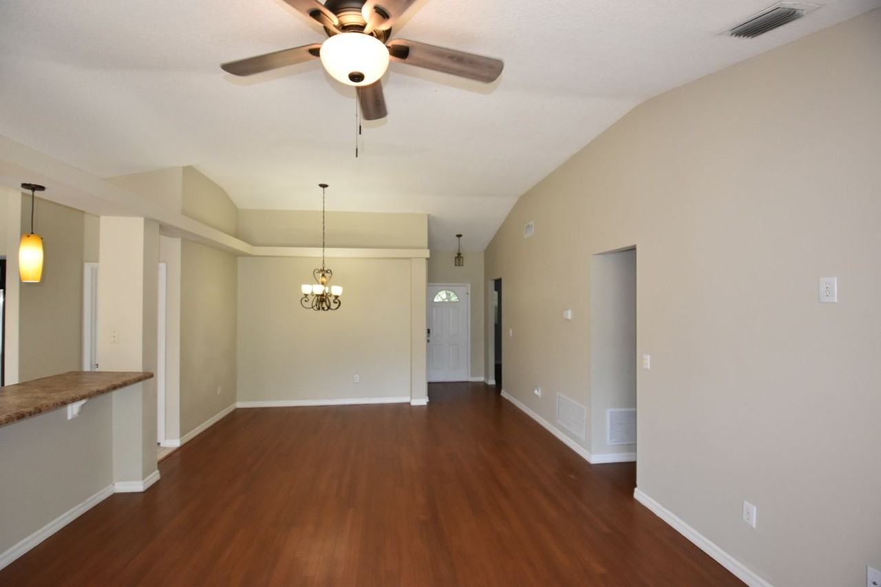 17773 Esprit Dr - Photo 2 of 16