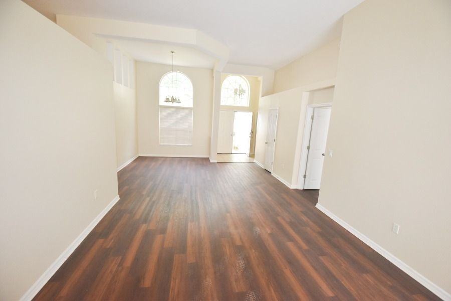 13523 Staghorn Rd - Photo 2 of 19
