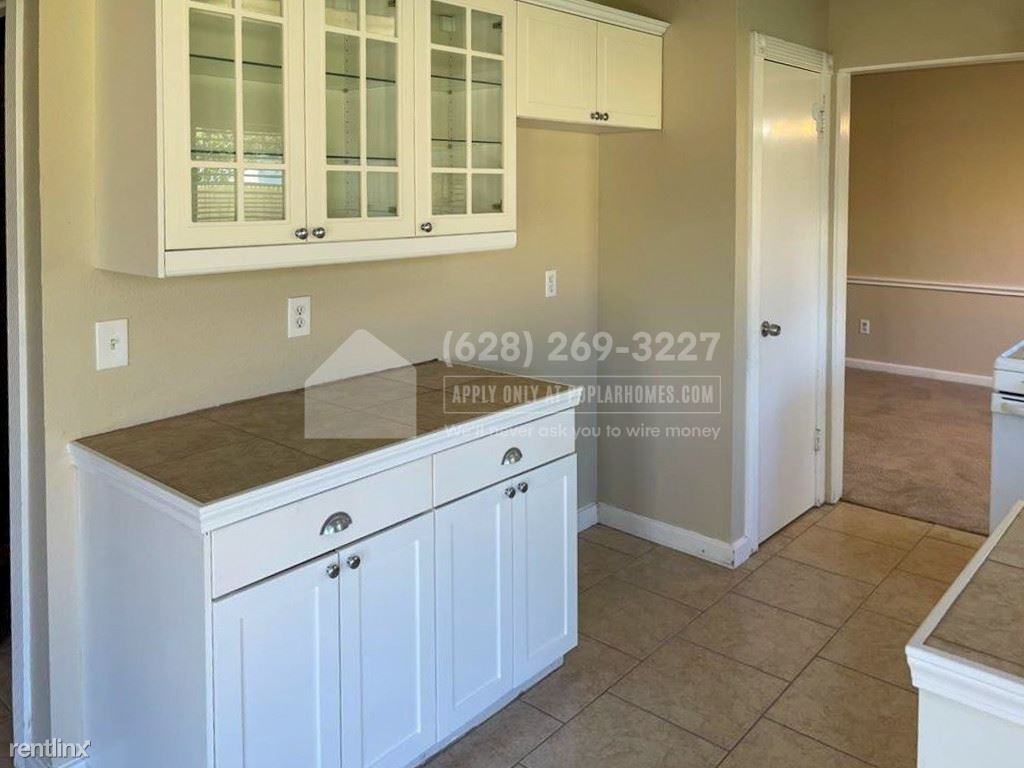 12322 Flaxen Dr - Photo 2 of 13