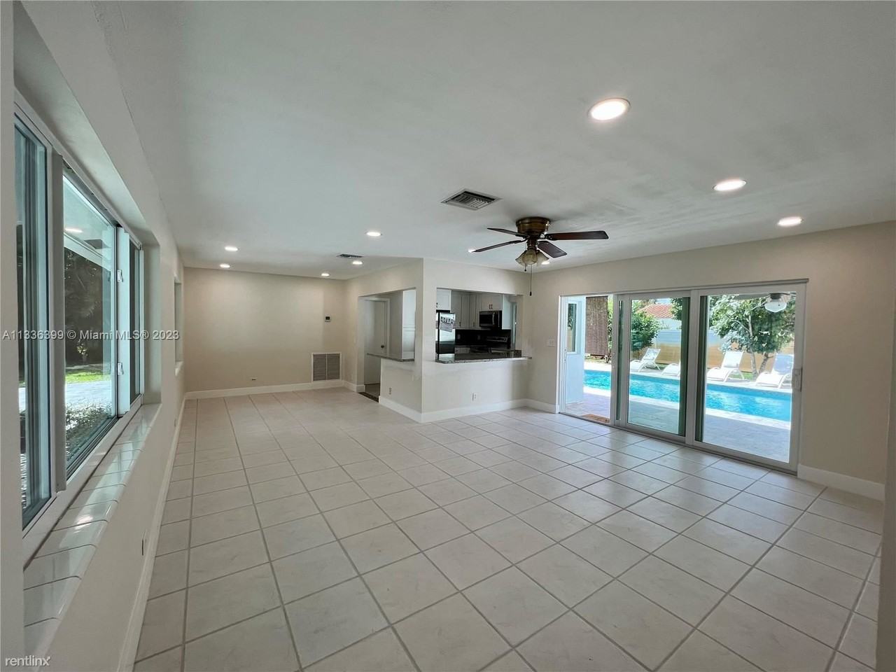 741 Sandlewood Ln - Photo 2 of 11