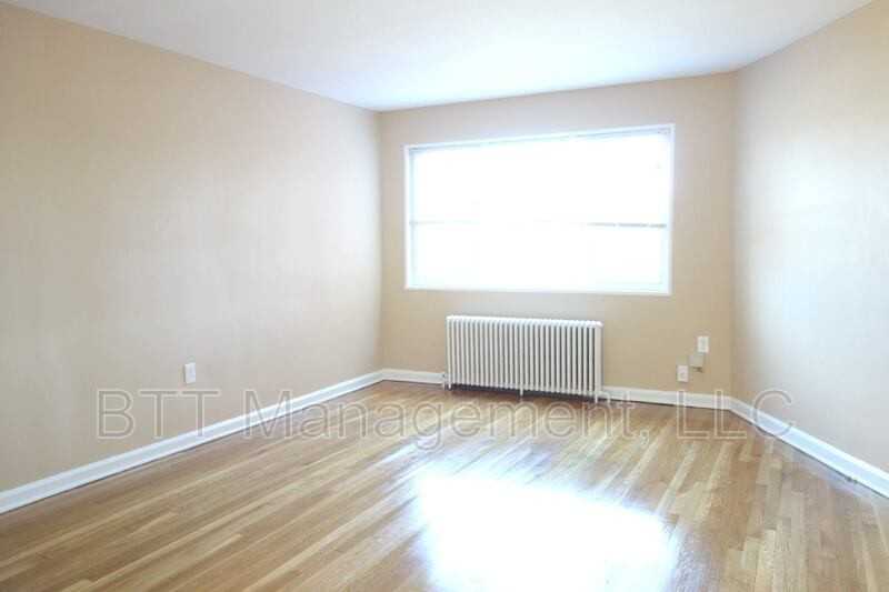 4013 38th St #203 - Photo 3 of 43