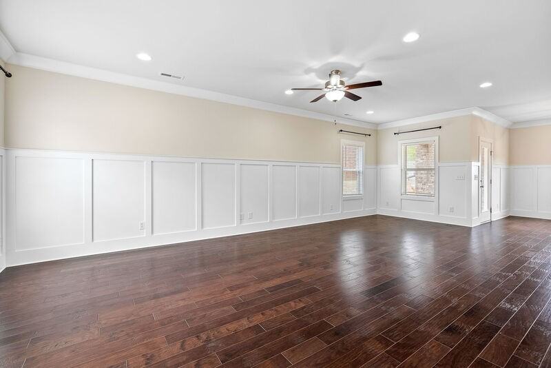 207 Paul Dr - Photo 3 of 40