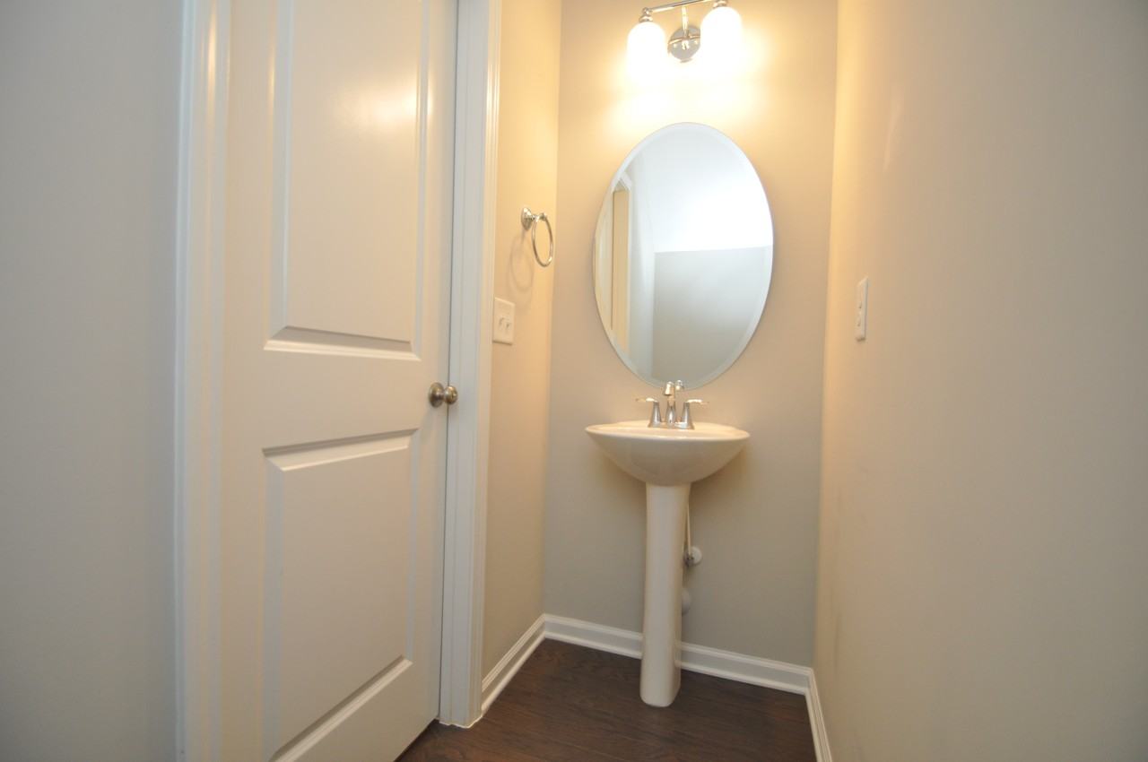 137 Zante Currant Rd - Photo 3 of 33