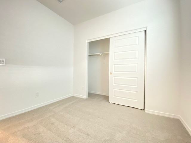 14357 W Smoketree Dr - Photo 4 of 34