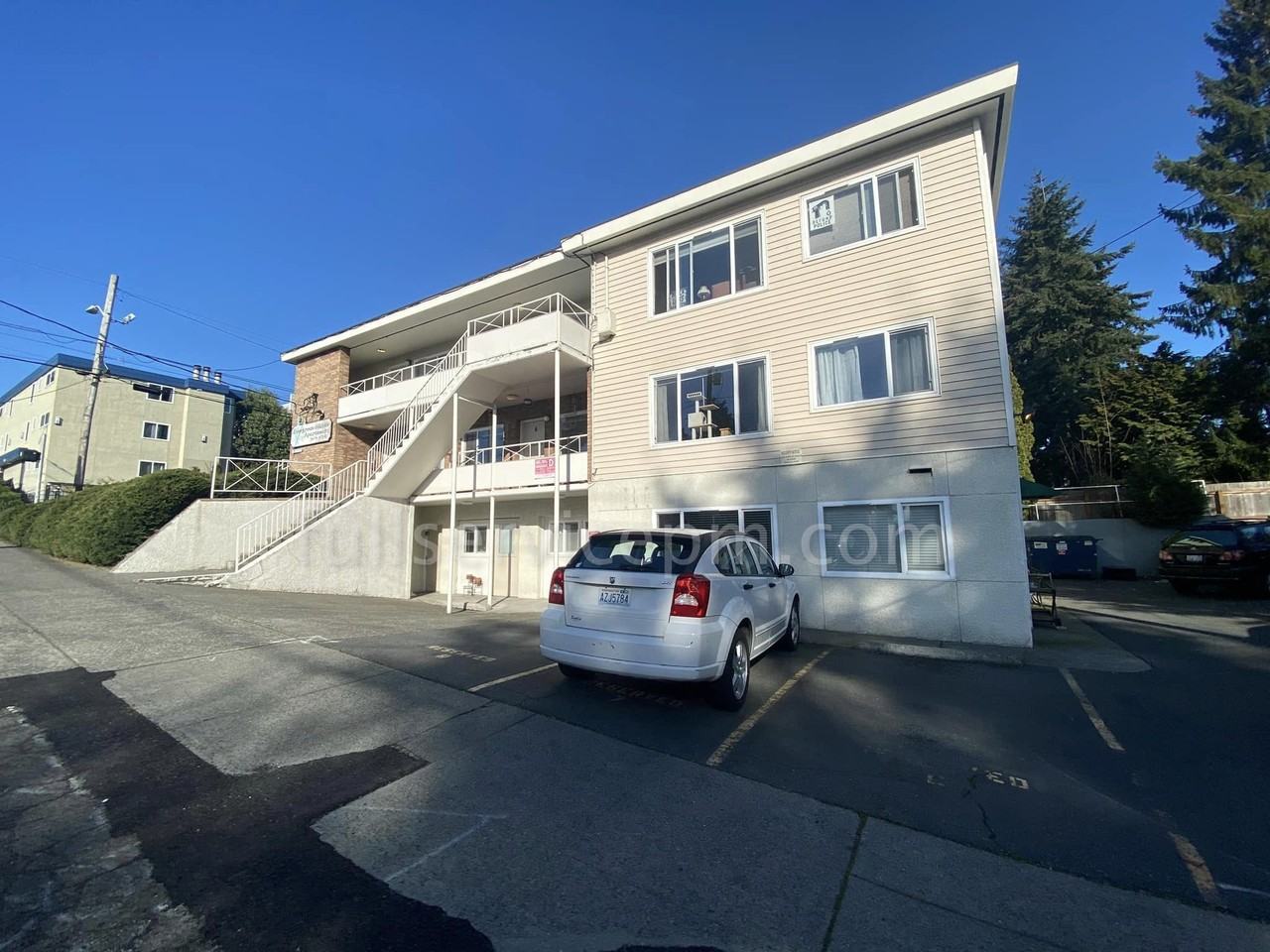 703 N 85Th St - Photo 2 of 11