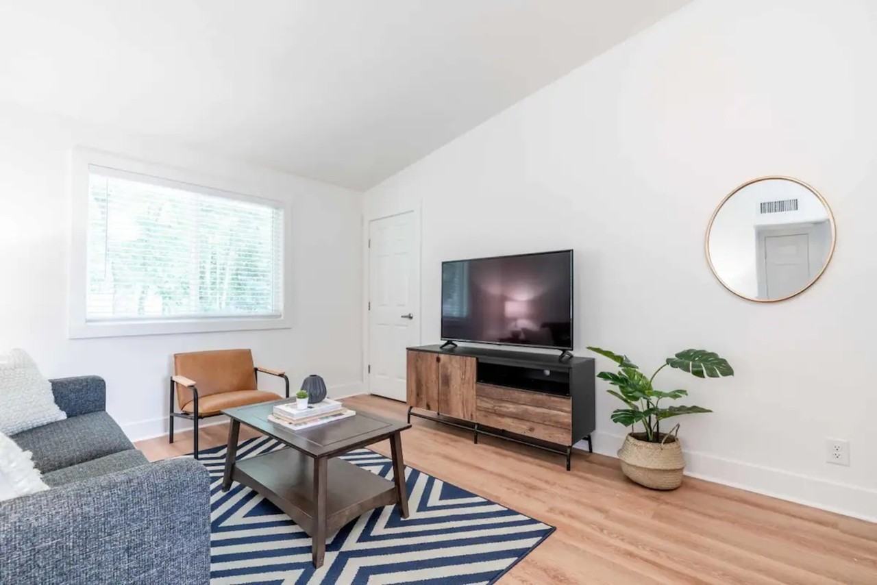 1075 Woodland Ave NE, Atlanta, GA 30324 - Photo 2 of 50