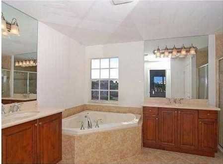 8813 Morgan Landing Way - Photo 2 of 5