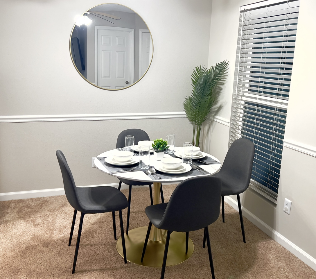 831 Shadow Elm Dr #R - Photo 3 of 15