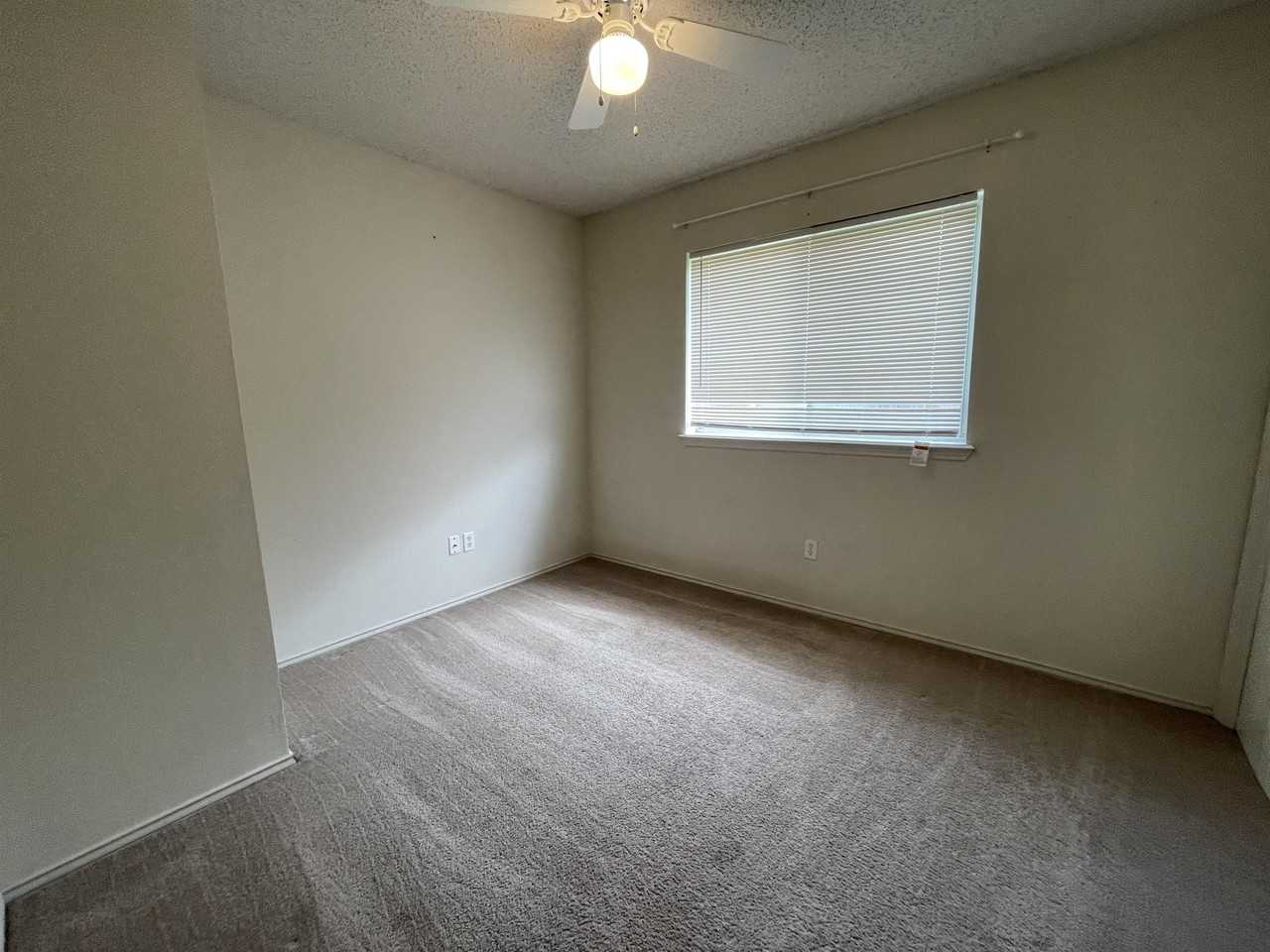 7721 Wolf Dr #1 - Photo 5 of 5