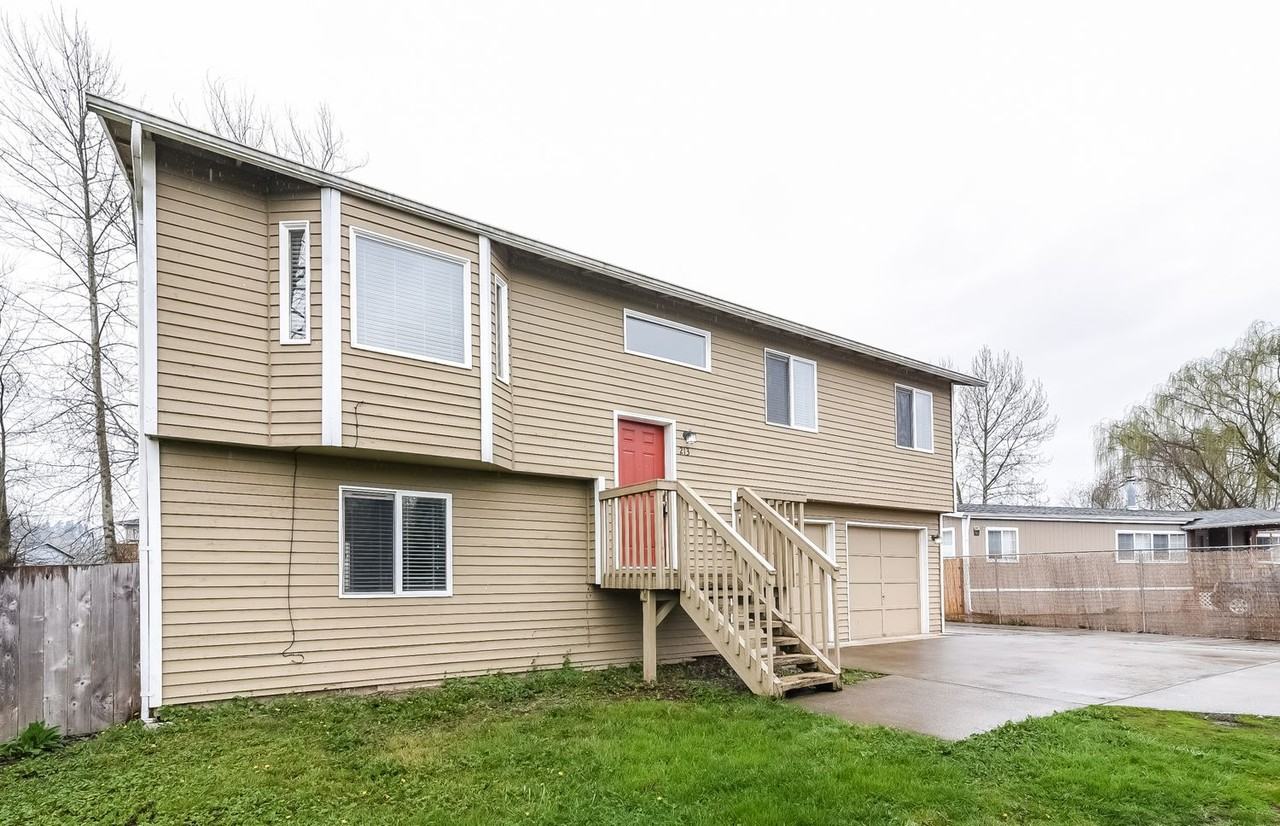 213 2nd Ave N - Photo 2 of 20