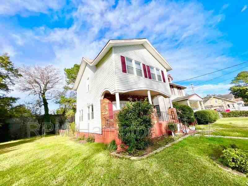 2742 Westminster Ave, Norfolk, VA 23504 3 Bedroom House for 1,995